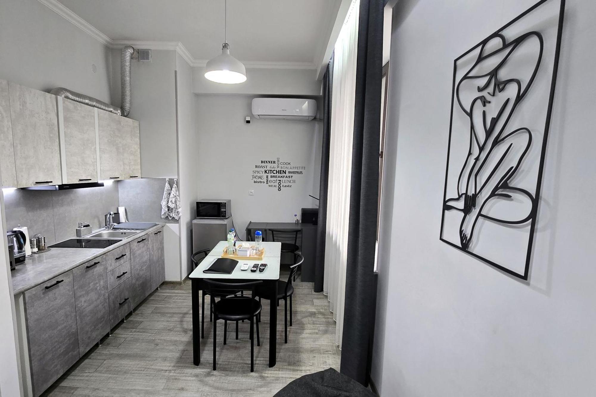 L&L. Daire Erivan Dış mekan fotoğraf